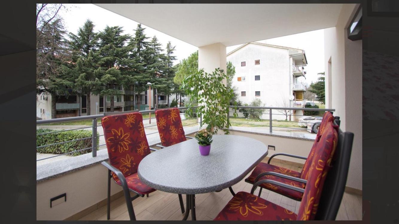 Adria Apartments Poreč Eksteriør bilde